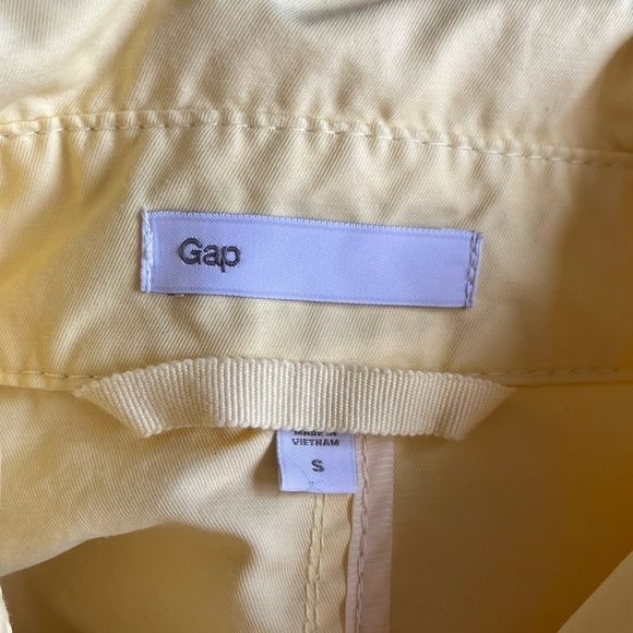 Gap Yellow Button Up Raincoat With Tie Belt Size Small - Picture 6 of 6